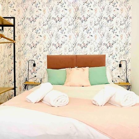 Ferienwohnung Beautiful Loft In The Heart Of Ruzafa, Soho Valencia Exterior foto